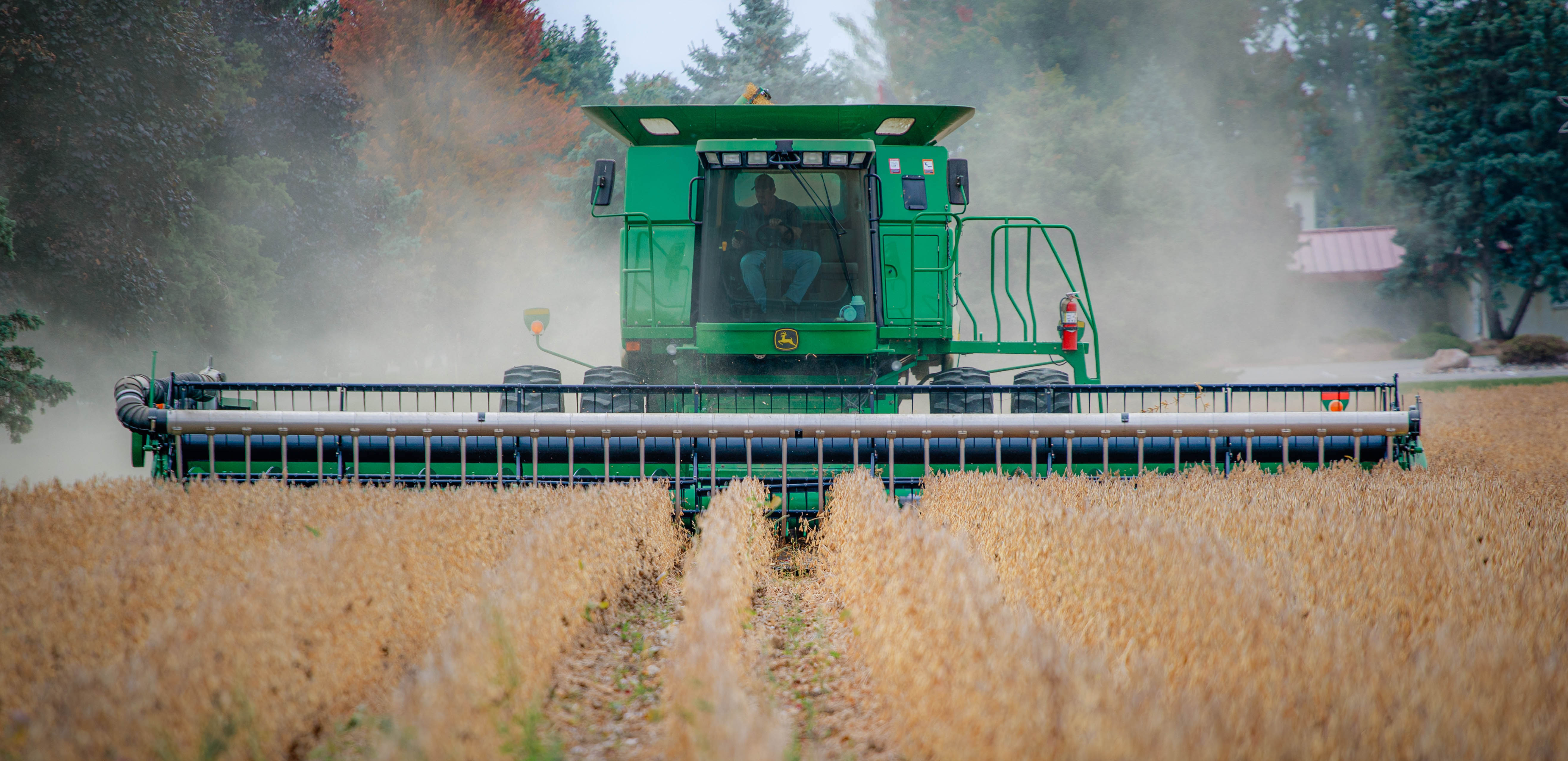 In a Surprise, John Deere Workers Get to See Contract Before Voting On