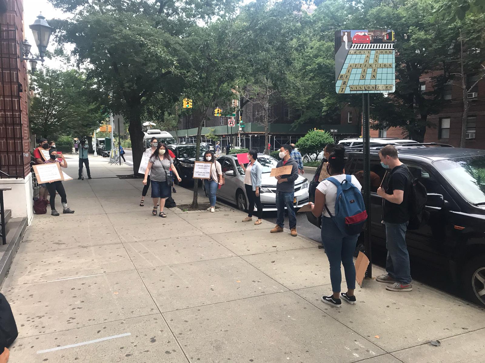 New York City Teachers Work Outdoors after a Co-Worker Tests Positive ...