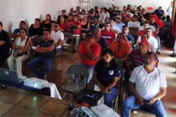SINTTIA members gathered for a discussion on the automotive sector. Photo: SINTTIA