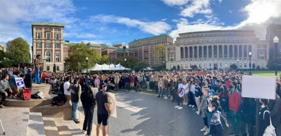 Hundreds of Columbia students gather for a rally on the main quad.