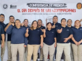 Los trabajadores de St Gobain se encuentran frente a una gran pancarta que dice: Conferencia de prensa: el día después de las legitimaciones contractuales; avances y desafíos en el sindicalismo independiente